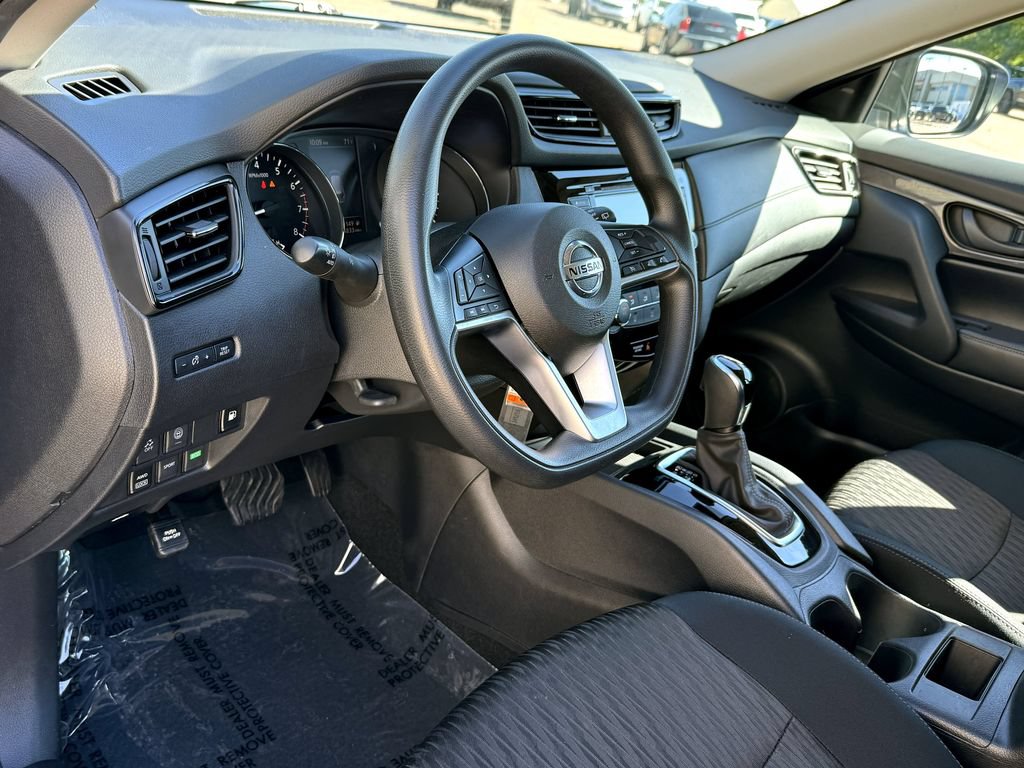 Used 2020 Nissan Rogue S AWD/4WD image 17