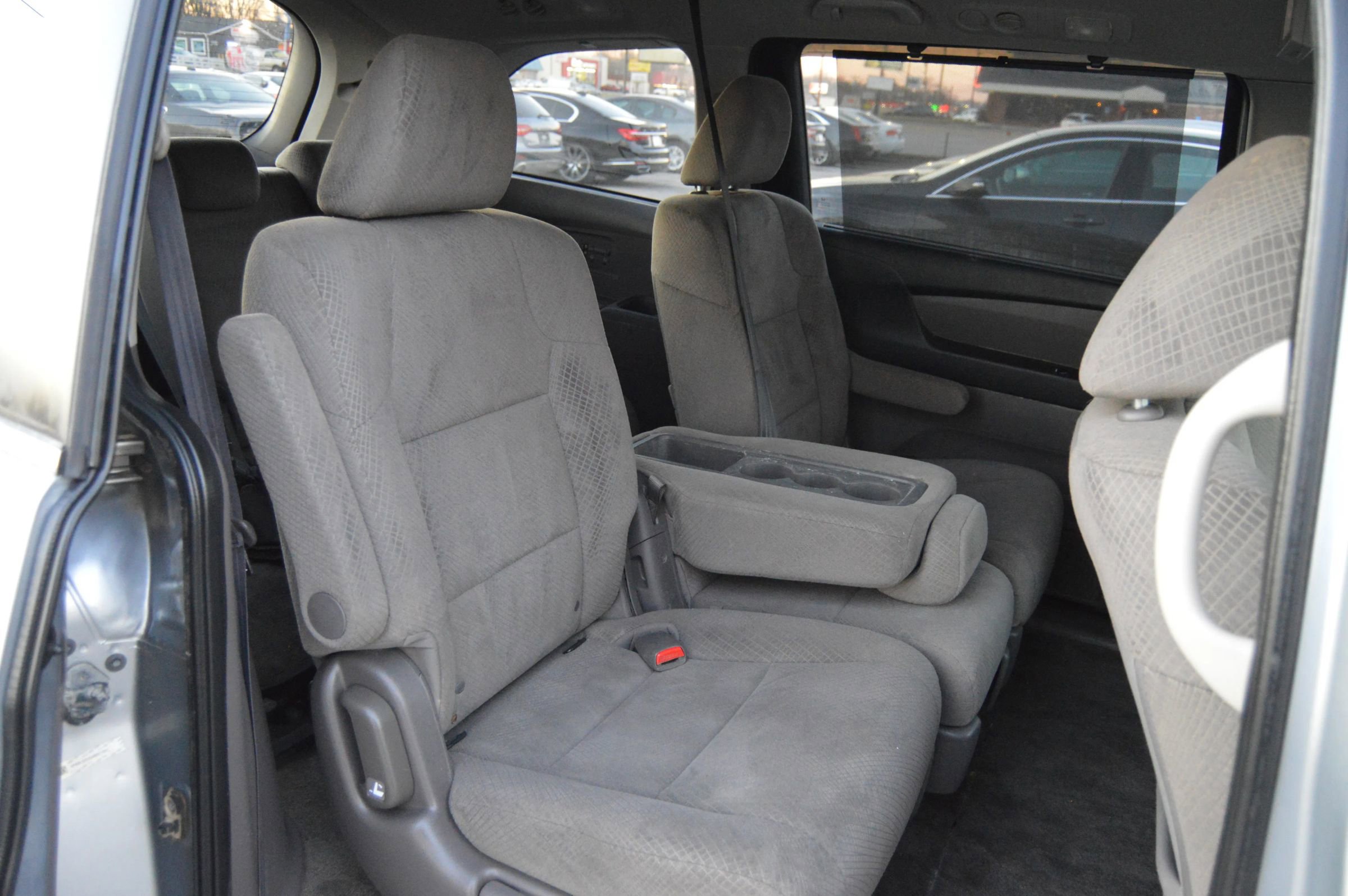 Used 2017 Honda Odyssey SE image 22