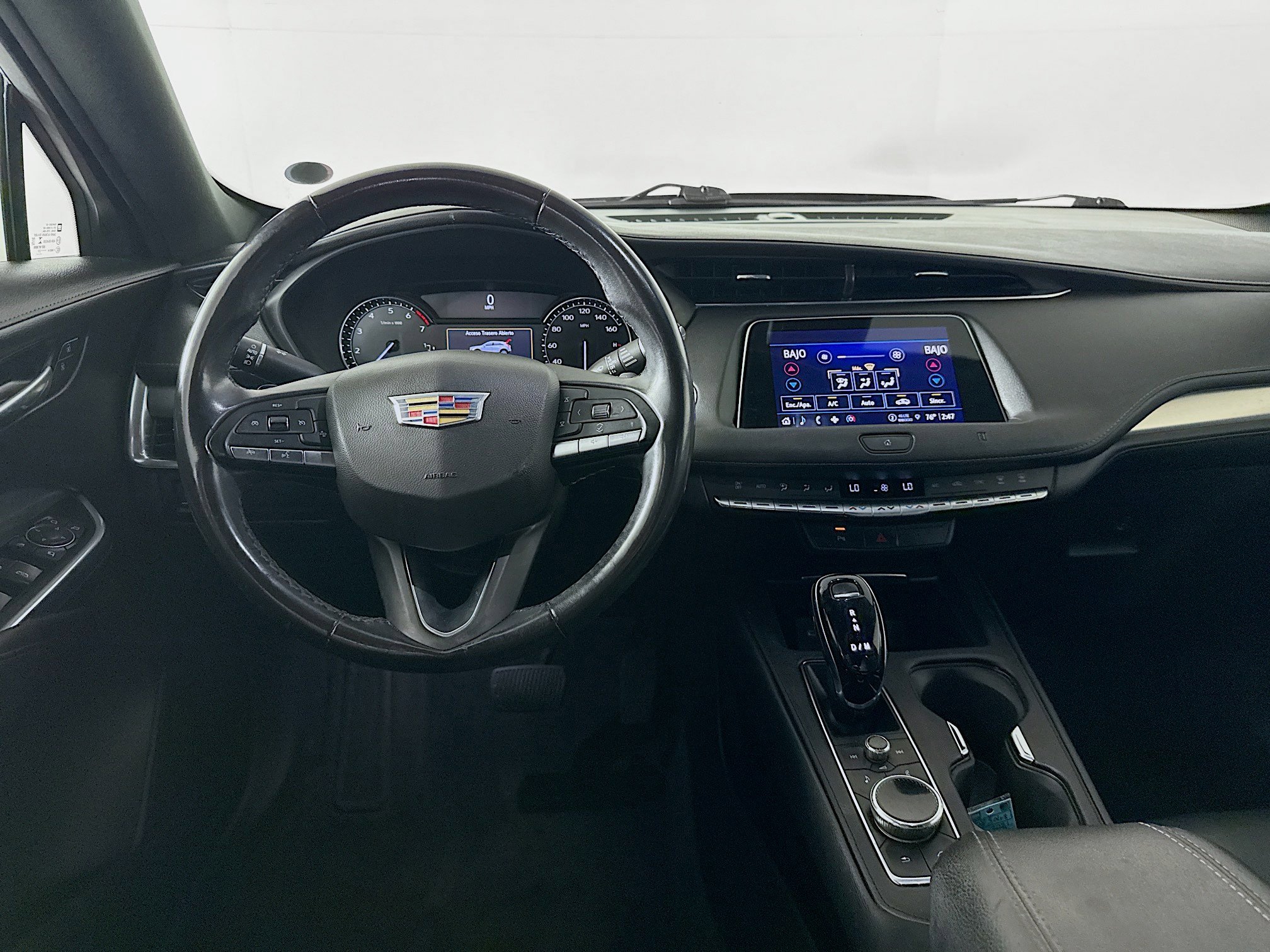 Used 2021 Cadillac XT4 Premium Luxury w/ LPO, Radiant Package image 25