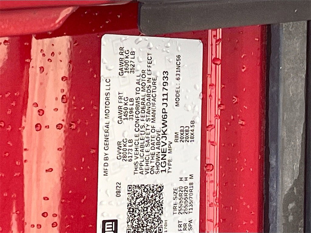 Used 2023 Chevrolet Traverse RS image 35