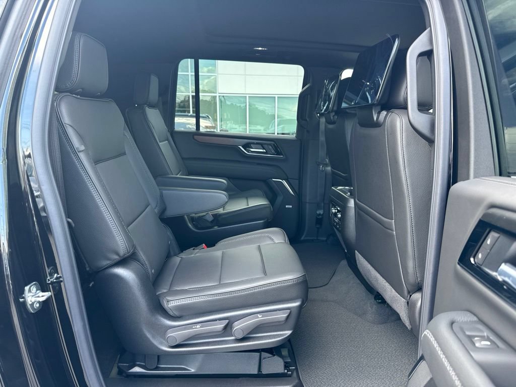 New 2026 GMC Yukon XL Denali w/ Denali Reserve Package AWD/4WD image 26