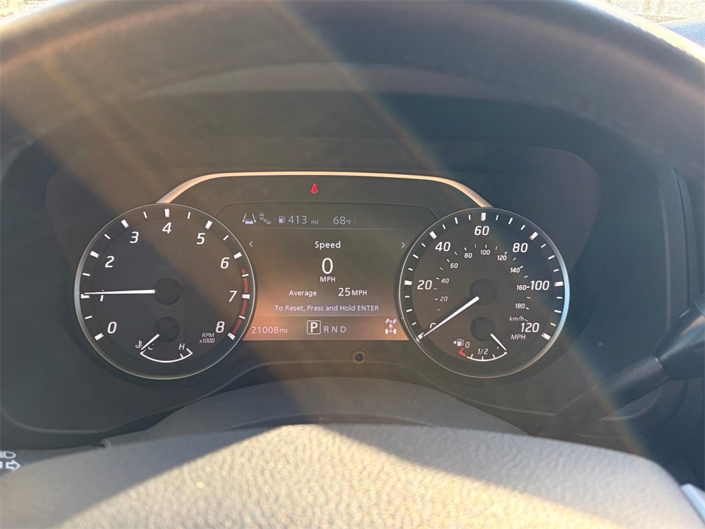 Certified 2024 Nissan Titan SV w/ SV Convenience Package image 14