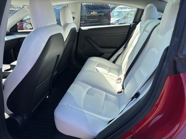 Used 2022 Tesla Model 3 Long Range image 16