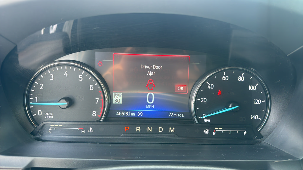 Used 2021 Ford Explorer Limited w/ Equipment Group 301A AWD/4WD image 15