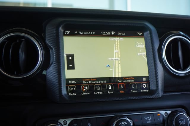 Used 2020 Jeep Wrangler Unlimited Sahara AWD/4WD image 19