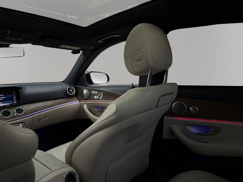 Used 2018 Mercedes-Benz E 300 image 30