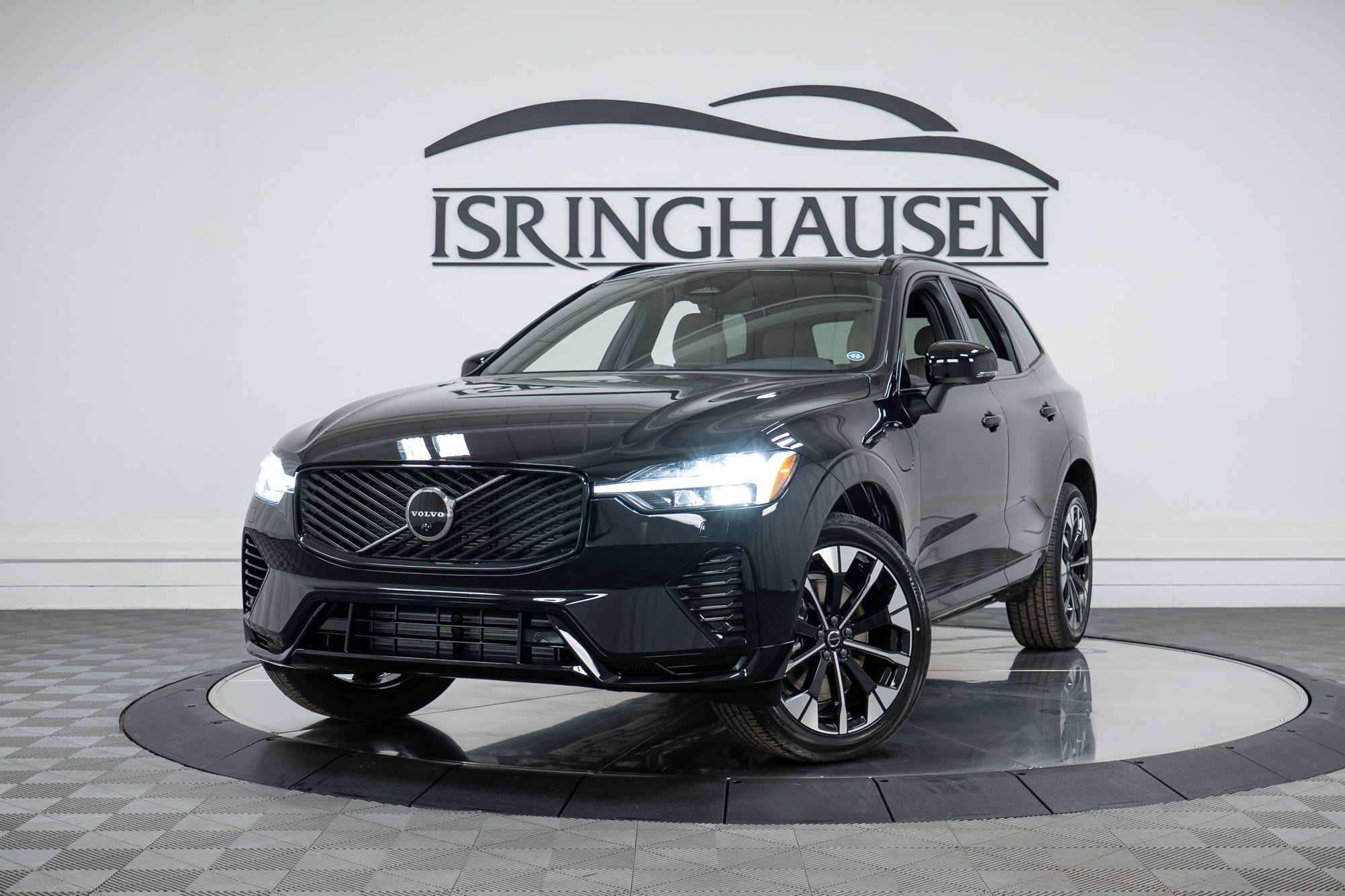 New 2026 Volvo XC60 T8 Plus w/ Protection Package Premier AWD/4WD image 26