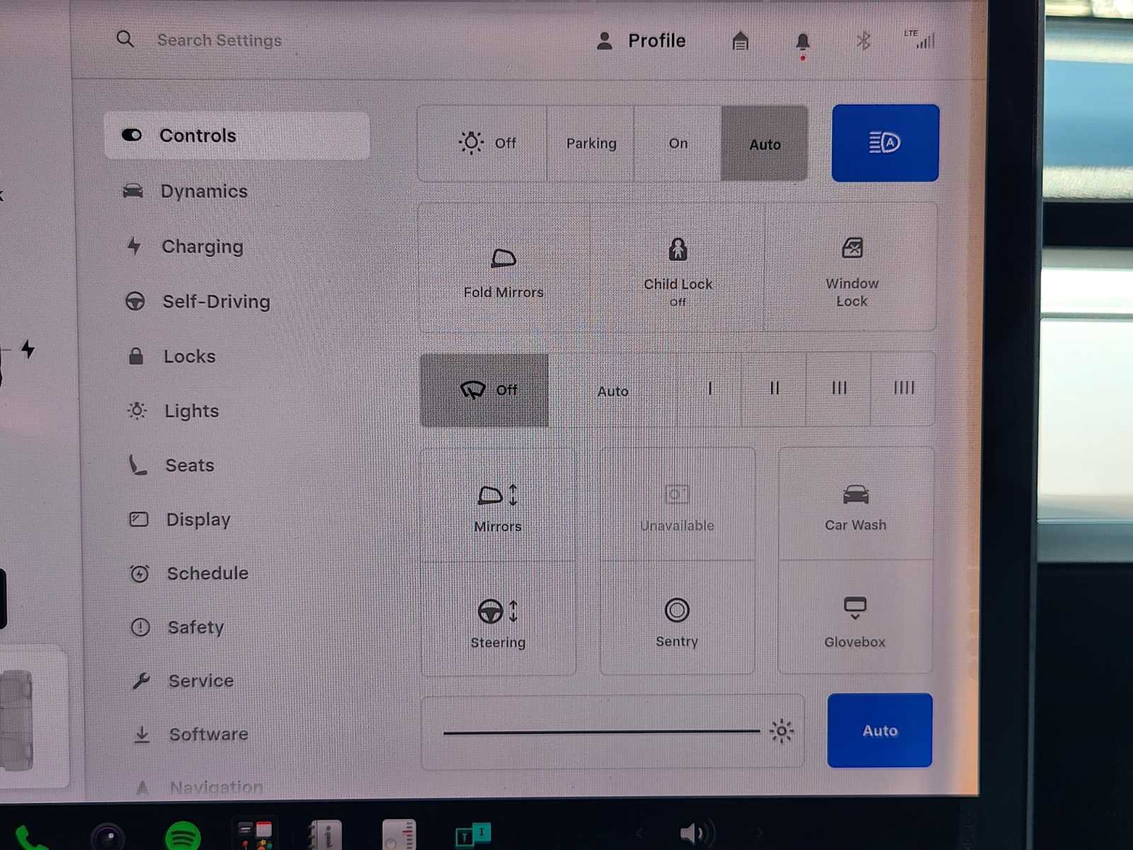 Used 2018 Tesla Model 3 Mid Range RWD image 18