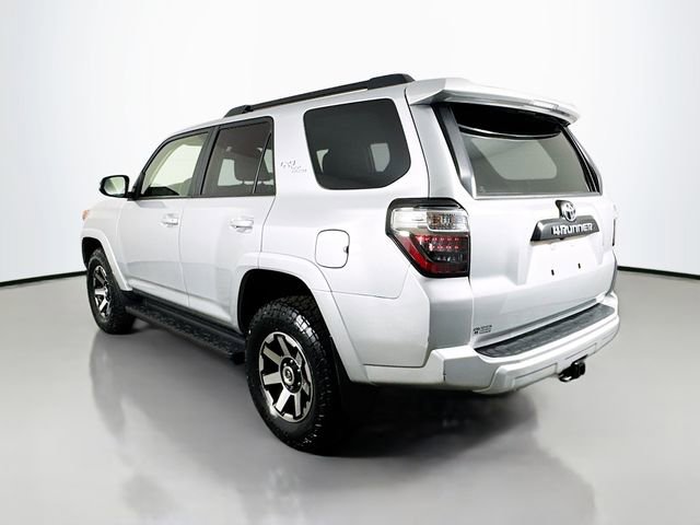 Certified 2024 Toyota 4Runner TRD Off-Road Premium image 6
