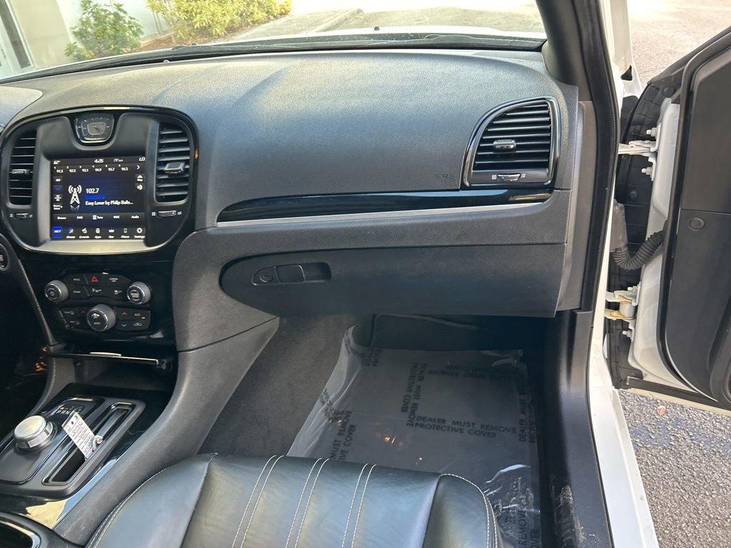 Used 2023 Chrysler 300 S image 21
