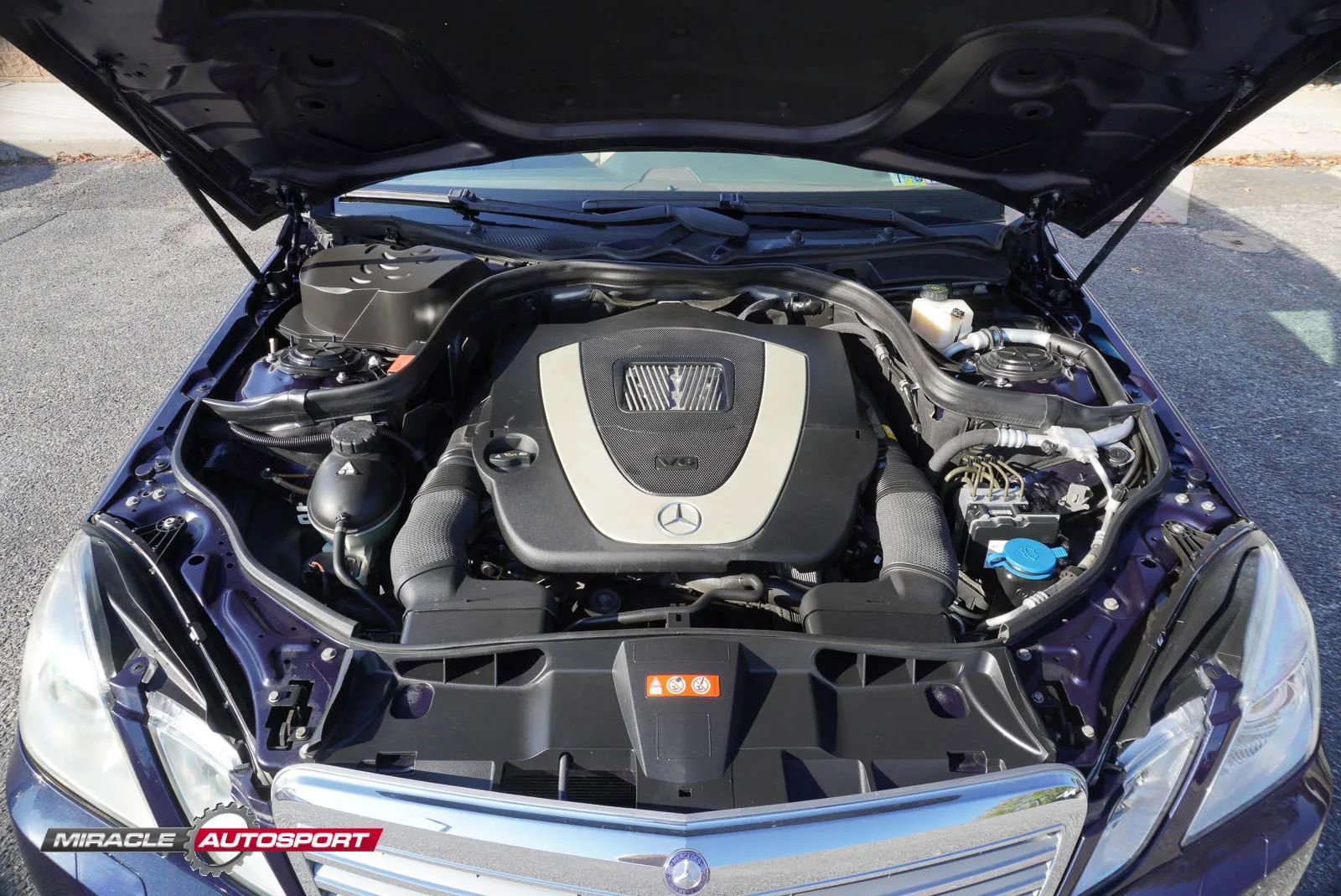 Used 2011 Mercedes-Benz E 350 4MATIC Wagon image 14