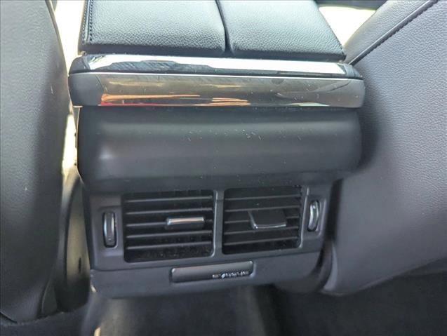 Used 2023 Land Rover Range Rover Evoque R-Dynamic SE image 17