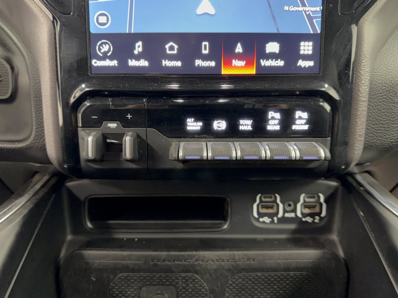 Used 2022 RAM 3500 Laramie AWD/4WD image 22