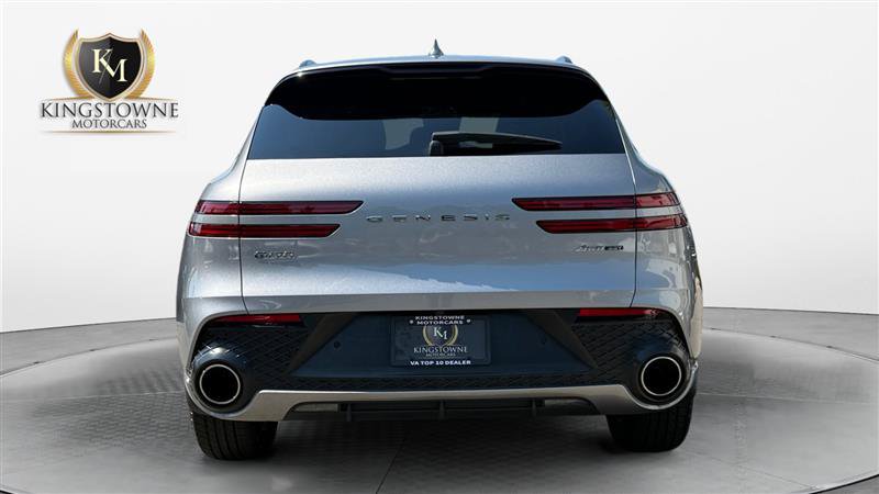 Used 2023 Genesis GV70 3.5T Sport w/ Sport Advanced Package AWD/4WD image 4