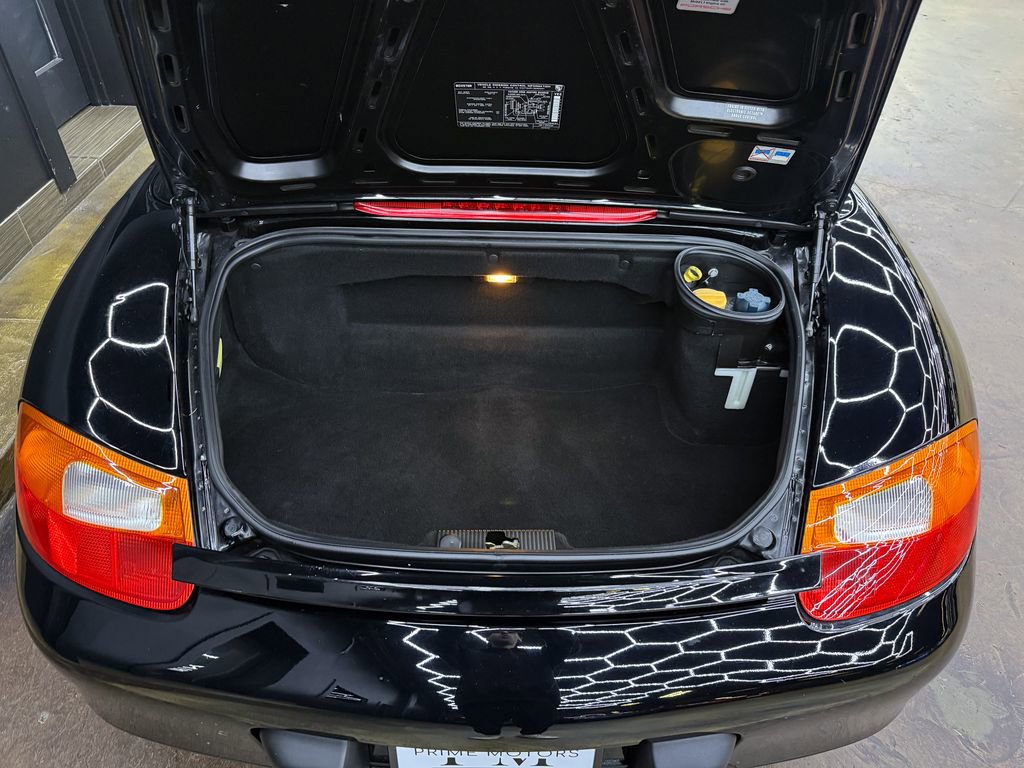 Used 2002 Porsche Boxster image 18