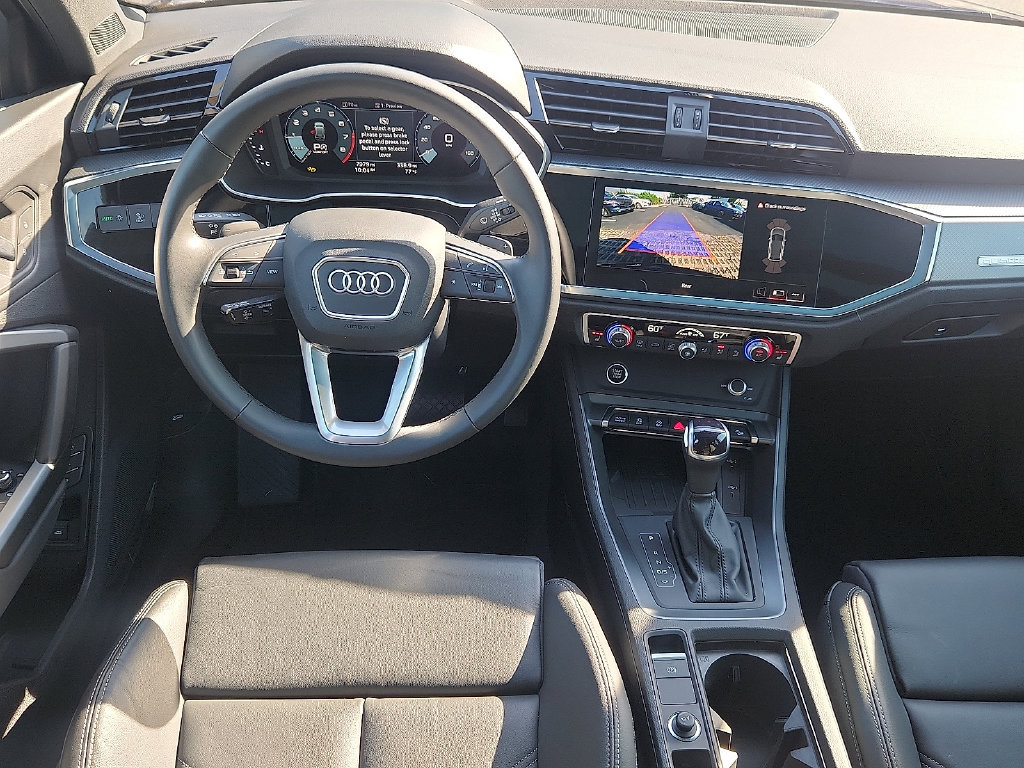 Certified 2025 Audi Q3 2.0T Premium w/ Convenience Package AWD/4WD image 4