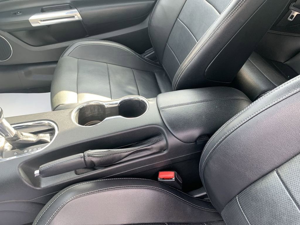 Used 2017 Ford Mustang Premium RWD image 18
