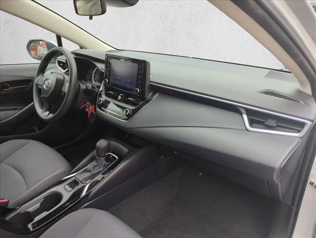 Certified 2022 Toyota Corolla LE image 27