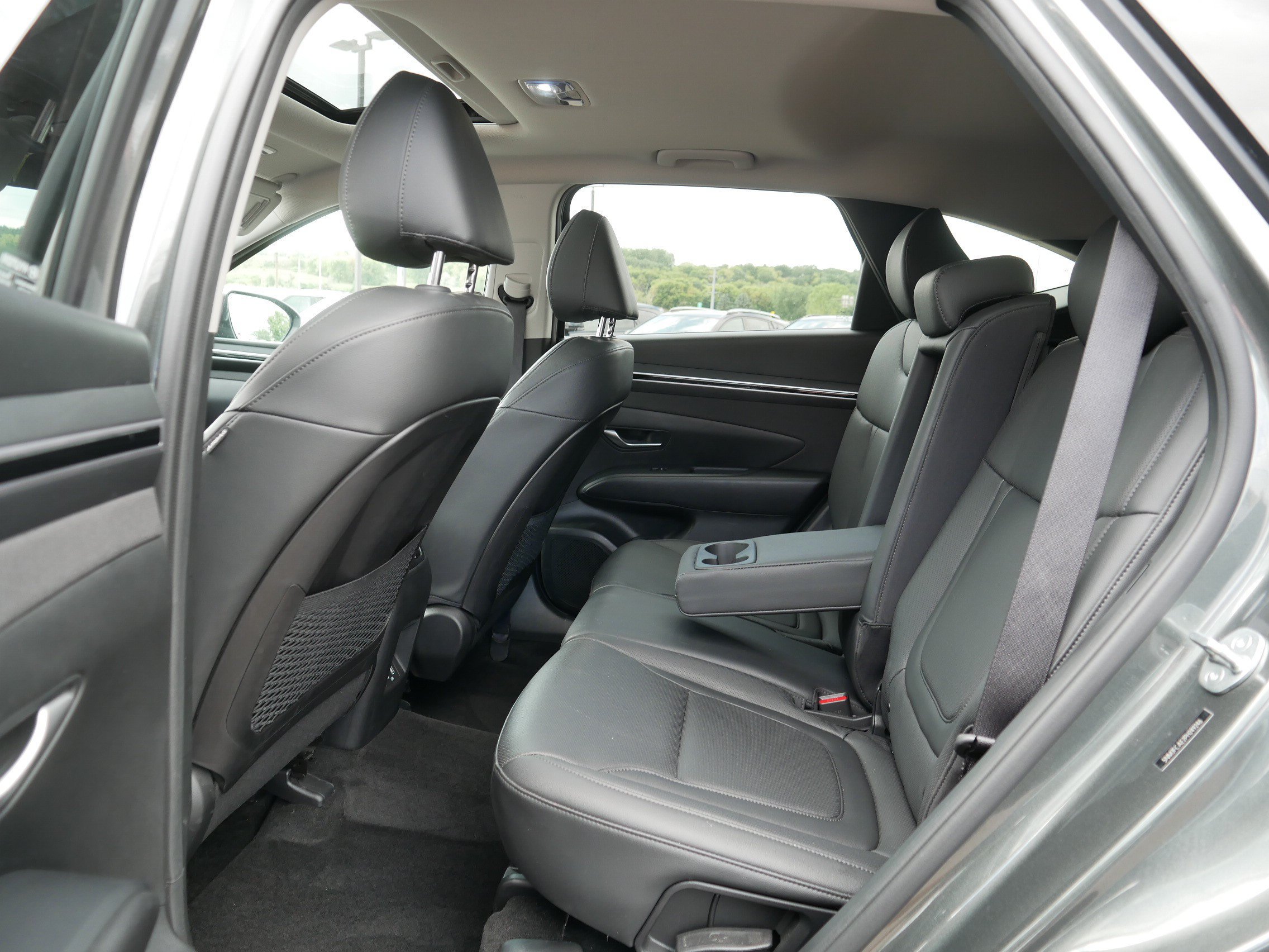 Used 2023 Hyundai Tucson SEL w/ Convenience Package AWD/4WD image 16