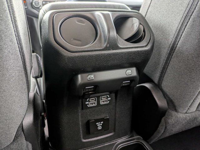 Certified 2026 Jeep Wrangler Unlimited Sahara AWD/4WD image 14