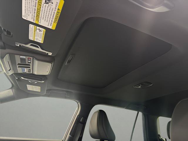 New 2026 Subaru Outback Touring AWD/4WD image 17