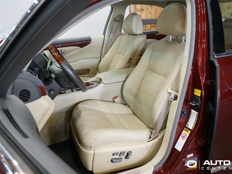 Used 2007 Lexus LS 460 RWD image 13