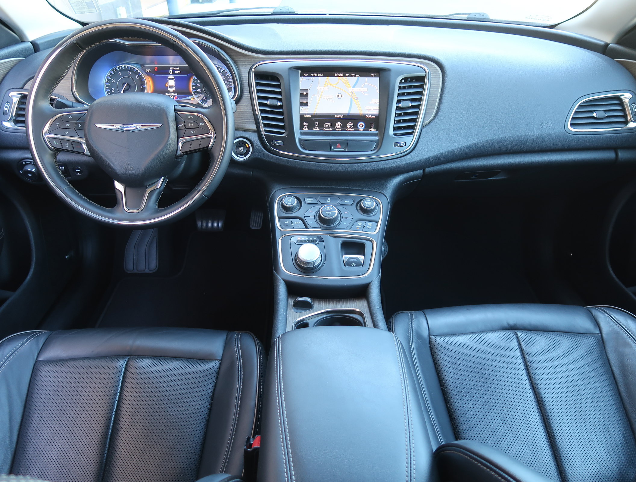 Used 2015 Chrysler 200 C w/ Navigation & Sound Group I FWD image 10