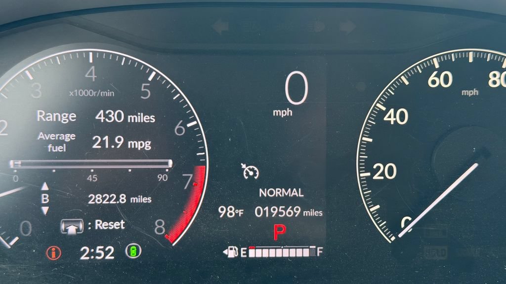 Certified 2024 Honda HR-V LX image 27