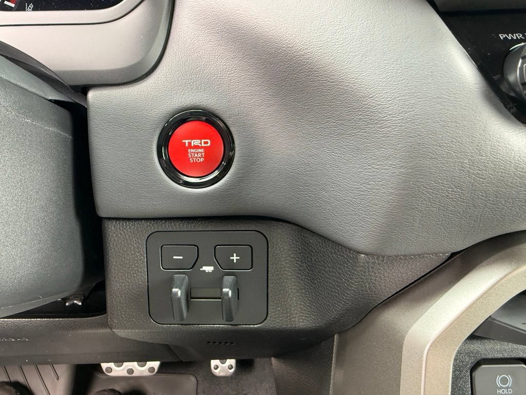 New 2026 Toyota Tundra Platinum AWD/4WD image 25