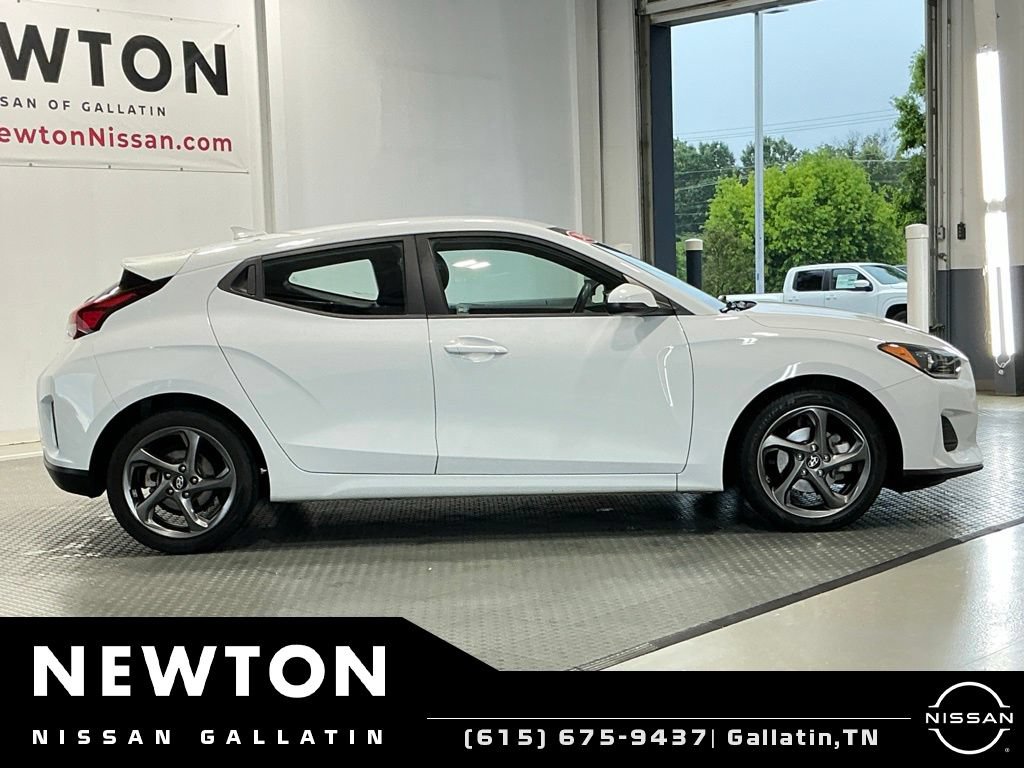 Used 2019 Hyundai Veloster 2.0 FWD image 4