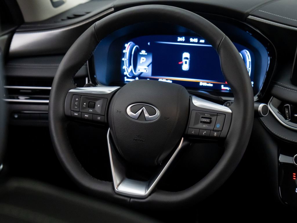 Certified 2025 INFINITI QX60 Luxe image 10