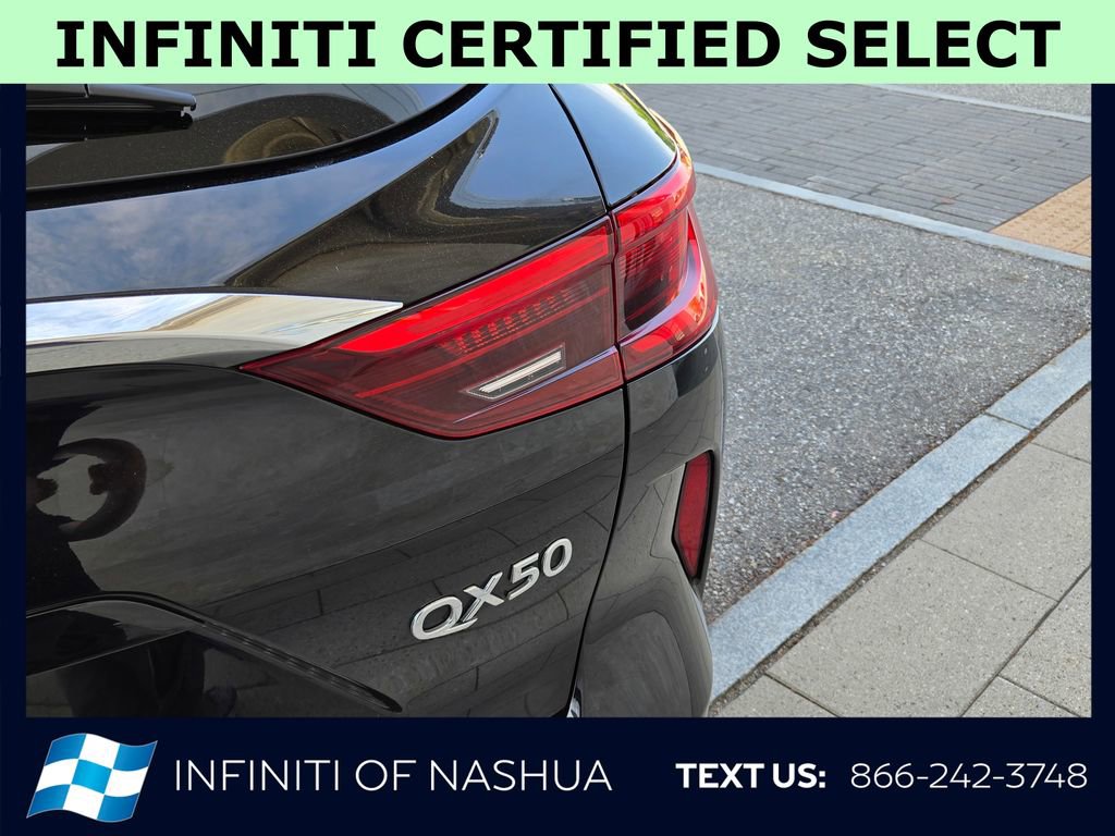 Used 2021 INFINITI QX50 Sensory w/ Accent Package AWD/4WD image 11