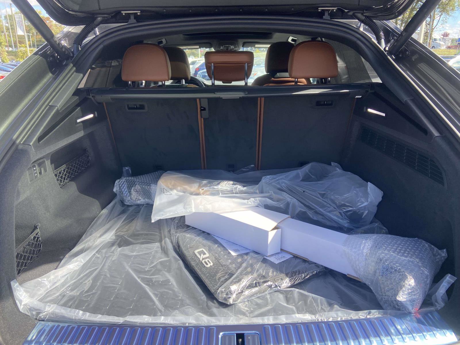 New 2026 Audi Q8 Prestige image 12