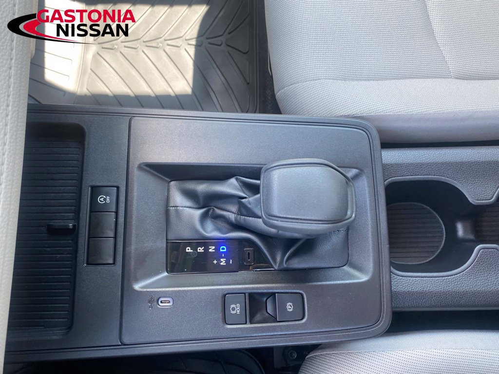Used 2026 Toyota Corolla Cross L FWD image 31