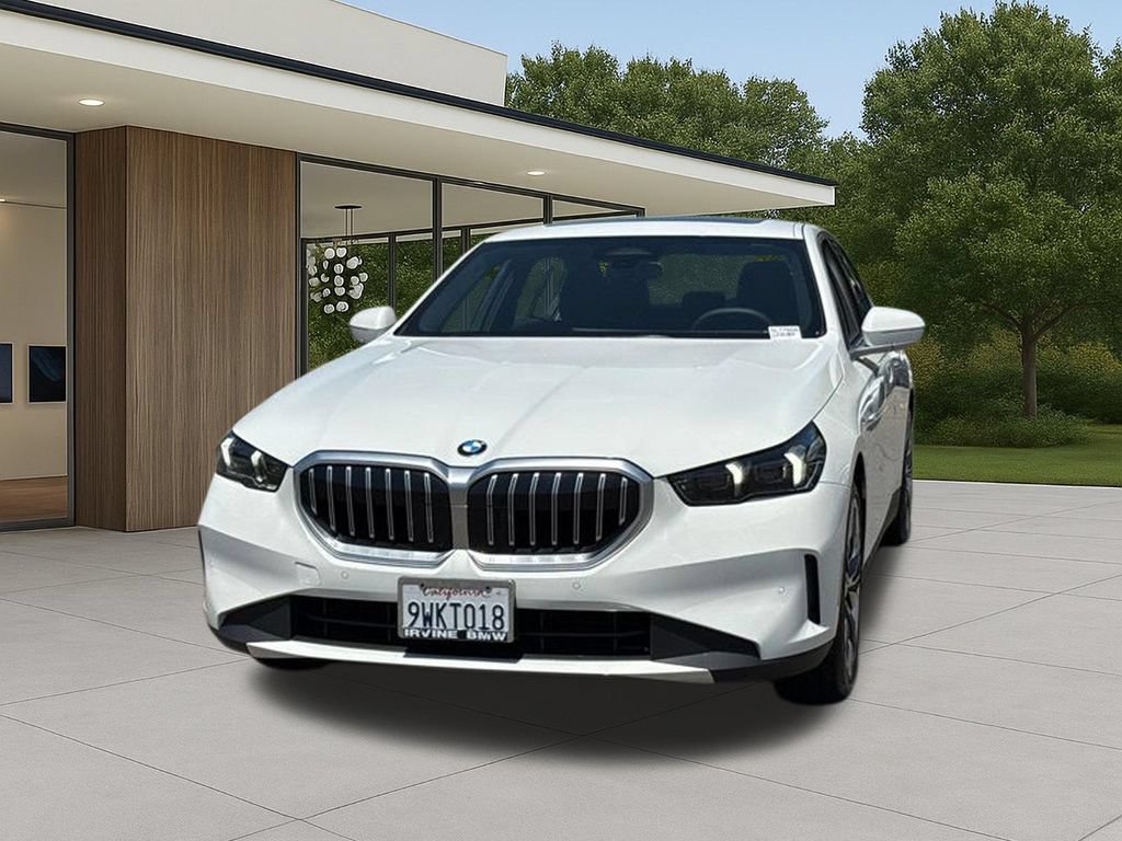 Used 2026 BMW 530i RWD image 3
