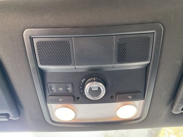 Used 2012 Volkswagen Beetle 2.0T image 13