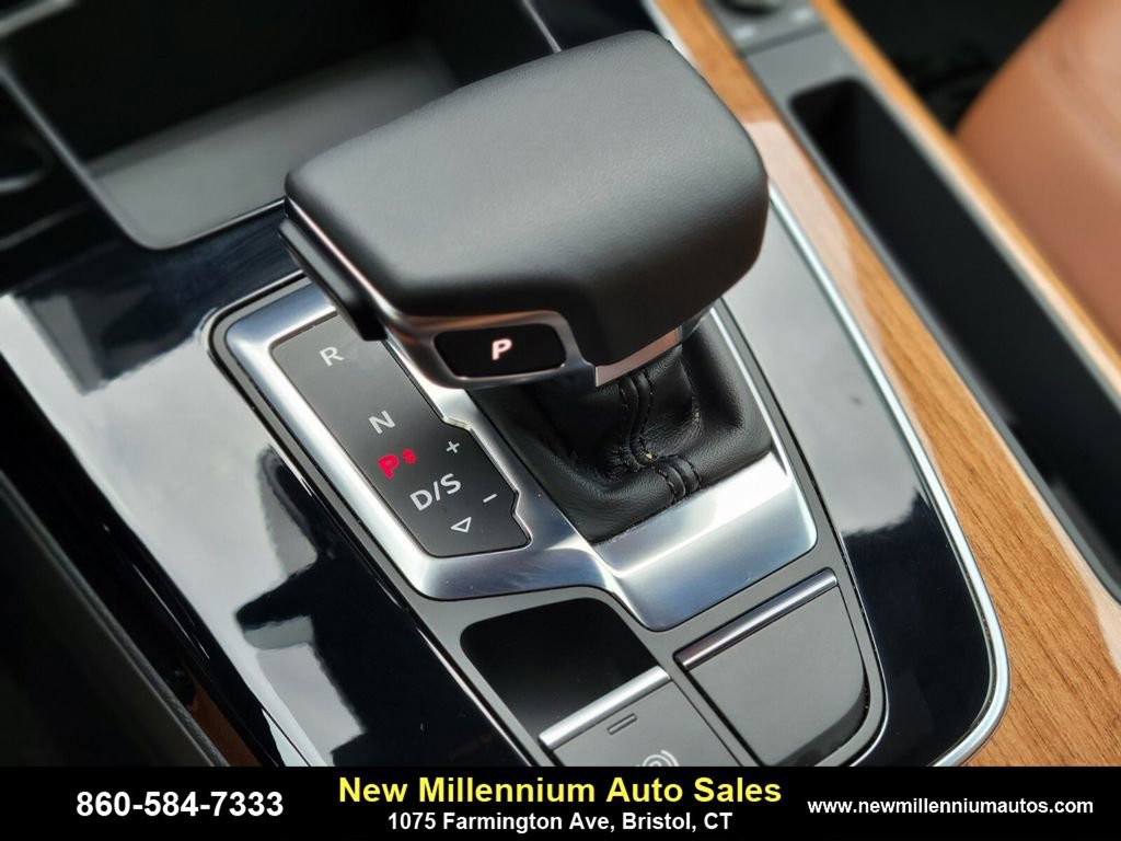 Used 2025 Audi Q5 2.0T Premium w/ Convenience Plus Package image 23