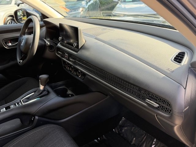 Certified 2024 Honda HR-V LX image 19