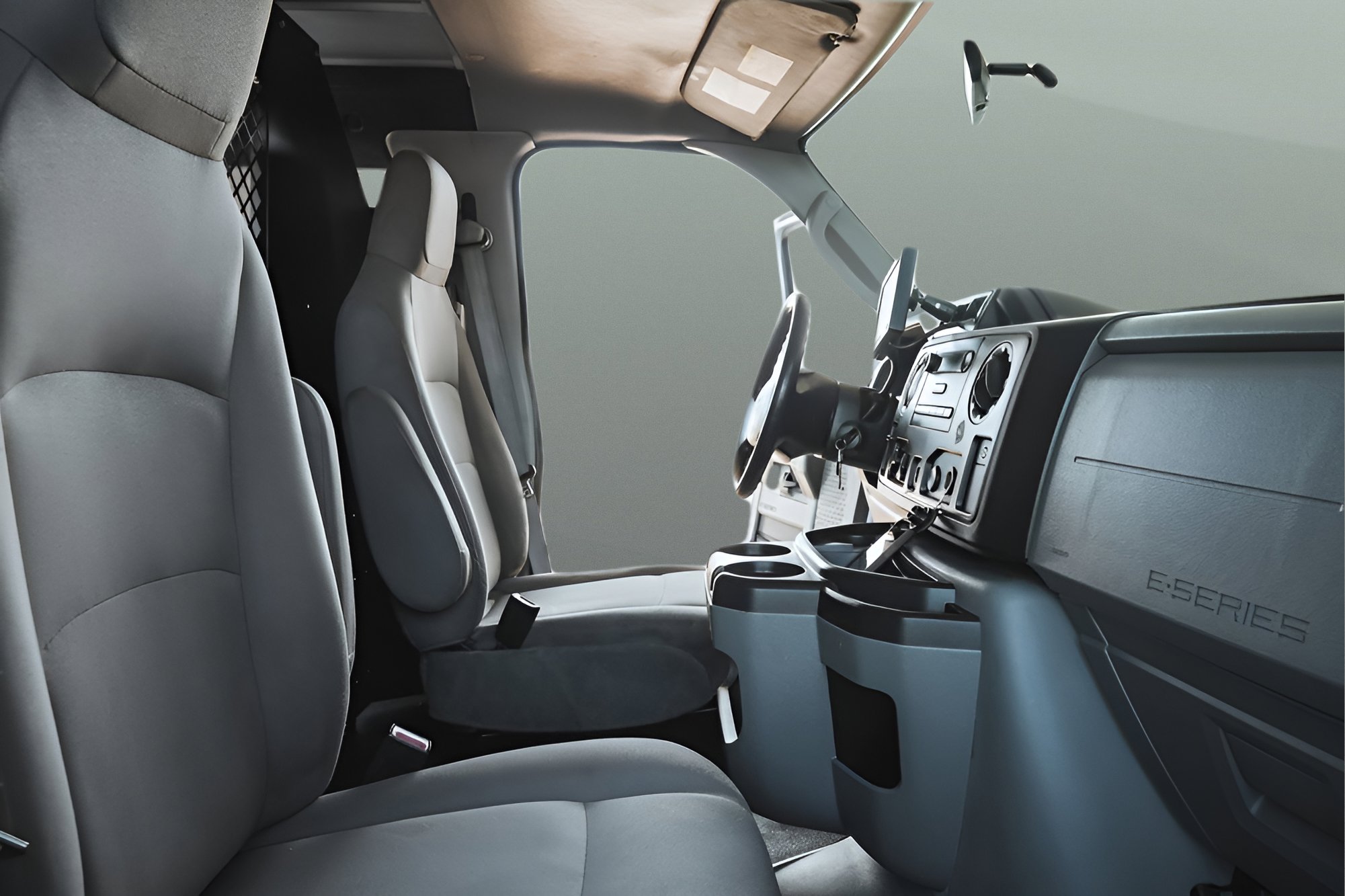 Used 2014 Ford E-150 and Econoline 150 w/ Power Group RWD image 15