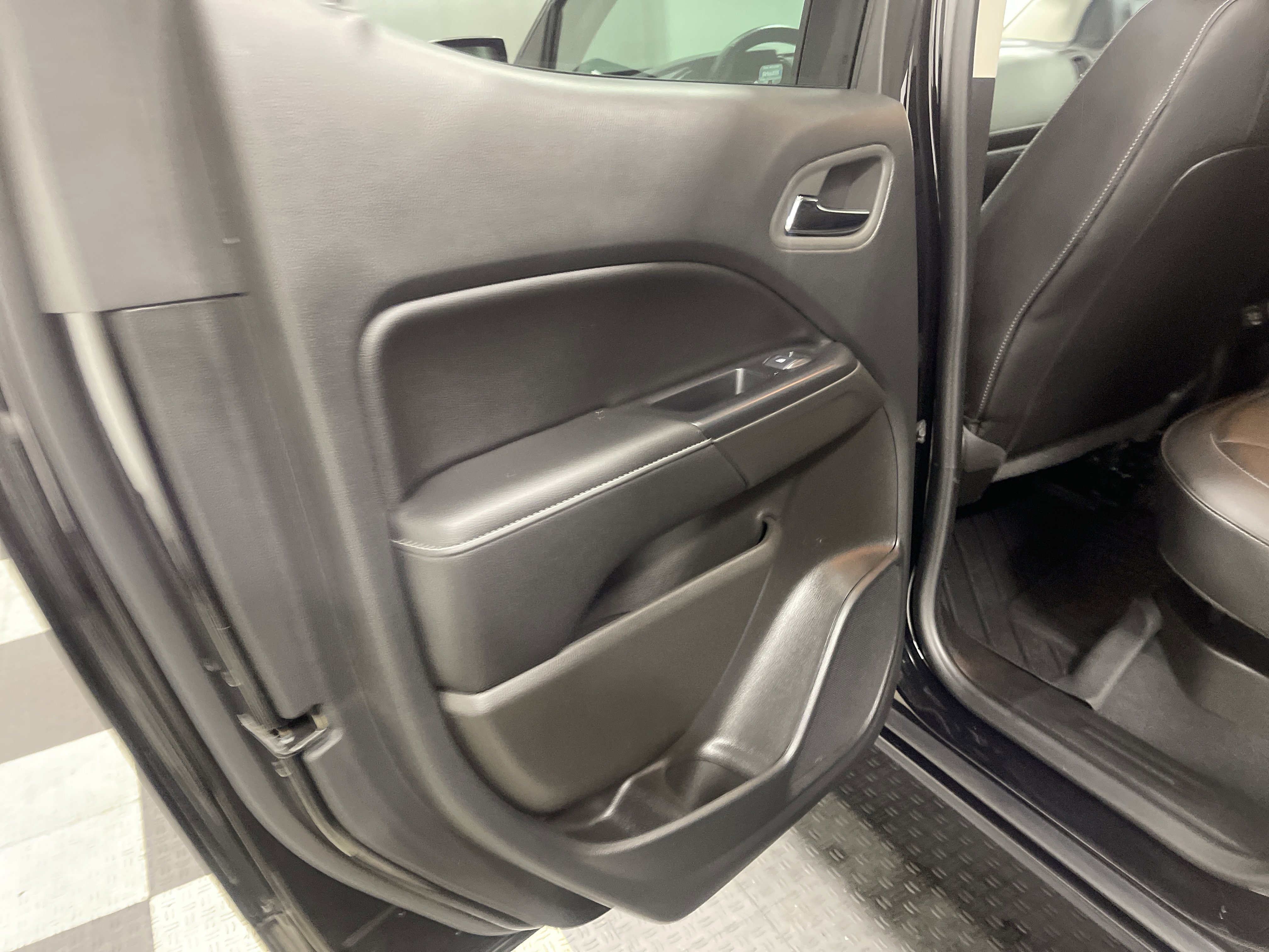 Used 2022 GMC Canyon Elevation w/ Elevation Premium Package image 15