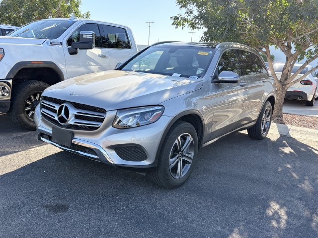 Used 2019 Mercedes-Benz GLC 300 4MATIC image 1