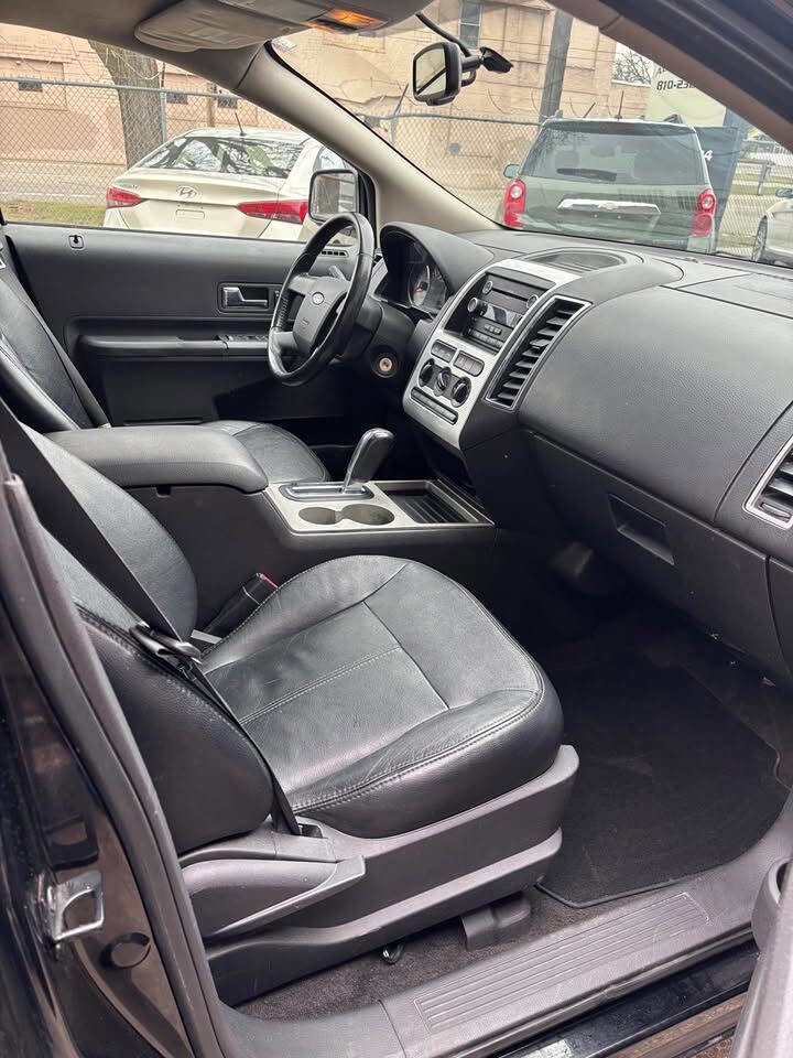 Used 2008 Ford Edge SEL FWD image 3
