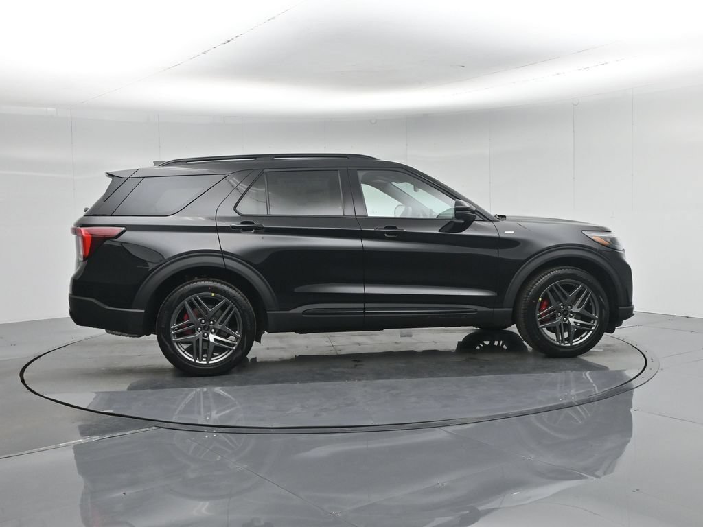 New 2026 Ford Explorer ST-Line w/ ST-Line Street Pack AWD/4WD image 46