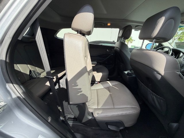 Used 2018 Hyundai Santa Fe Limited FWD image 13