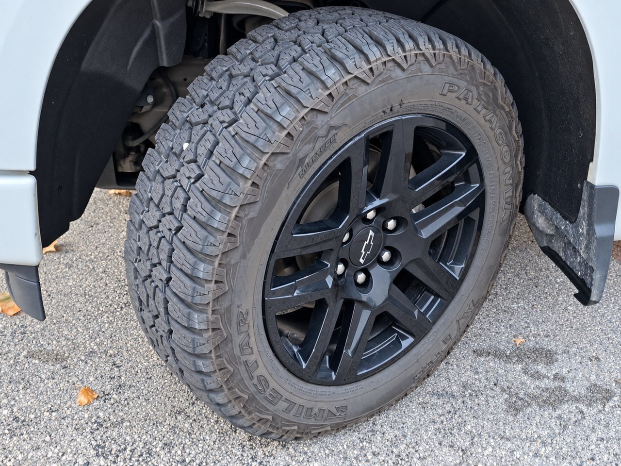 Certified 2024 Chevrolet Silverado 1500 RST w/ Protection Package AWD/4WD image 12