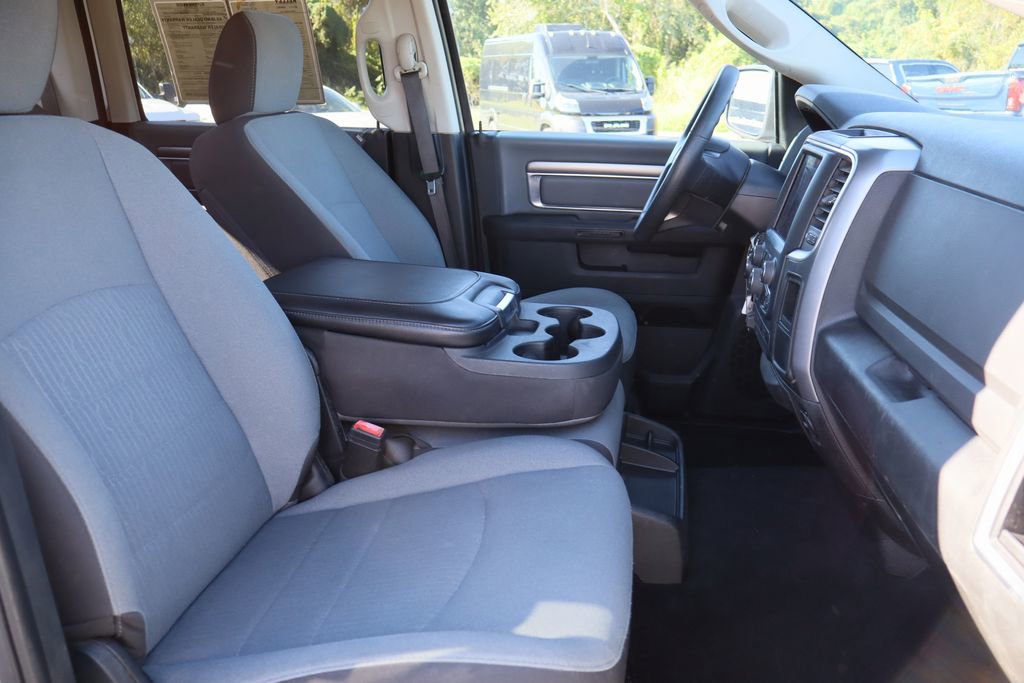 Used 2022 RAM 1500 Classic SLT w/ Electronics Group image 25