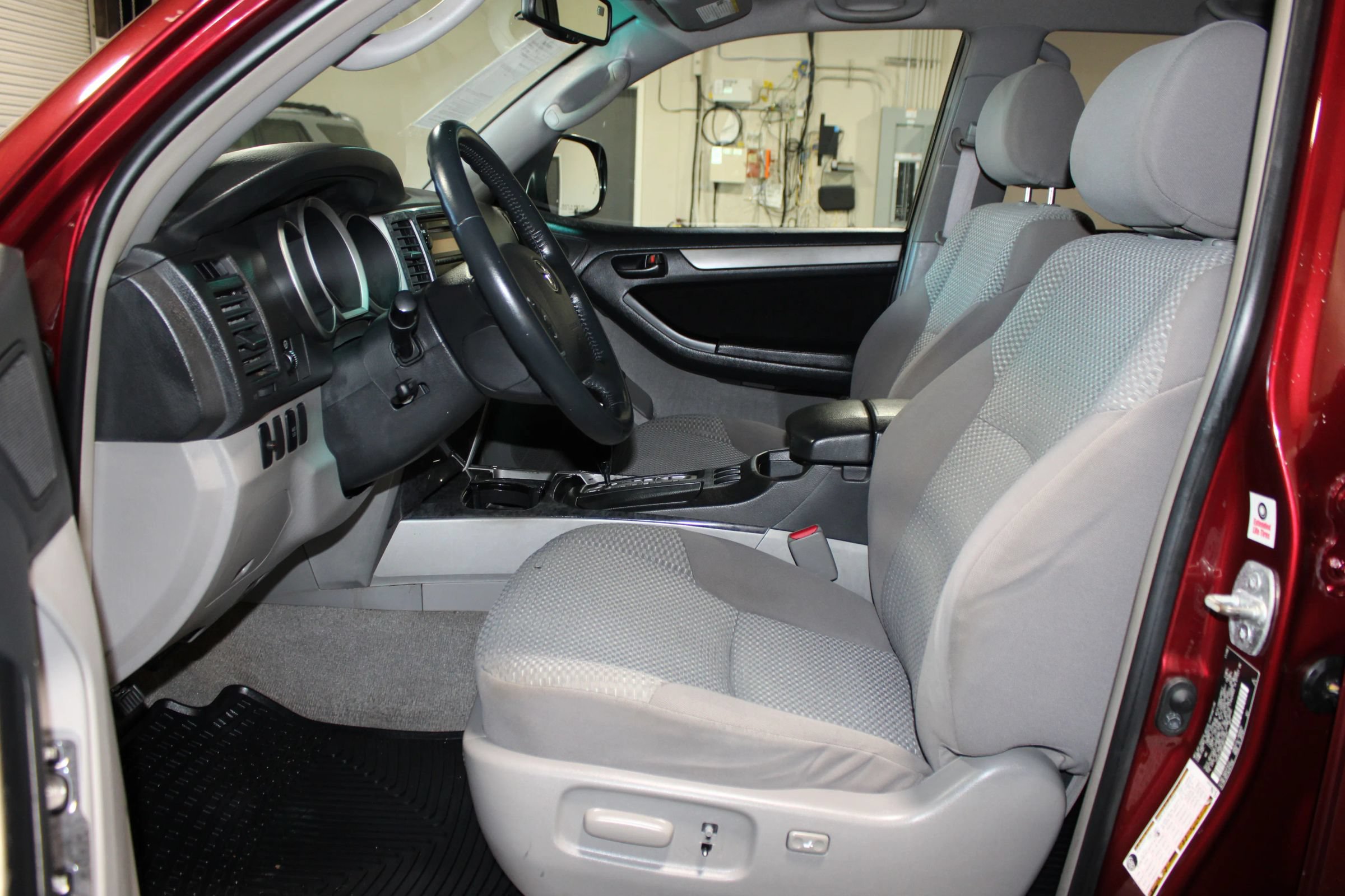 Used 2007 Toyota 4Runner Sport RWD image 9