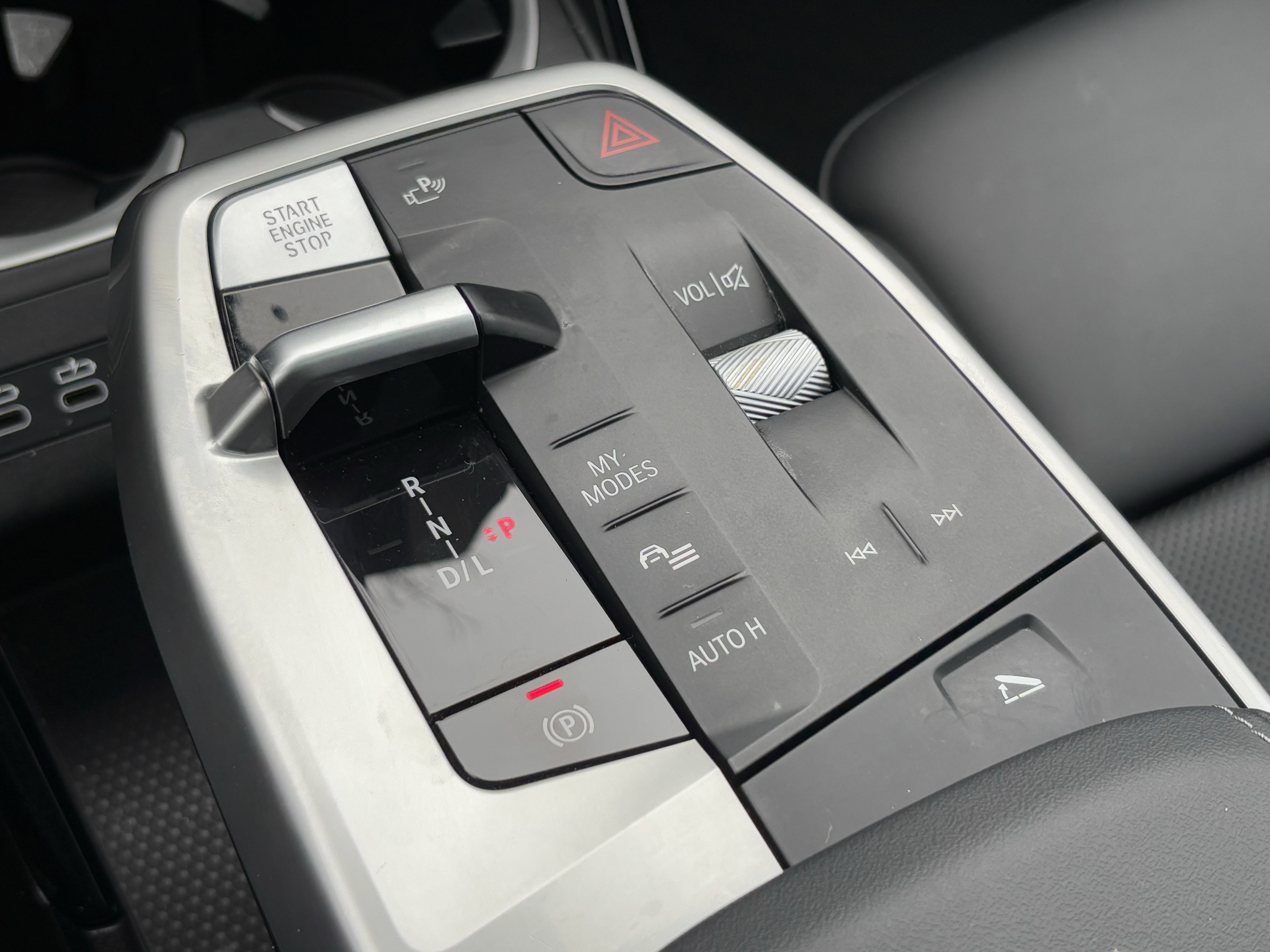 Certified 2025 BMW X2 xDrive28i image 26