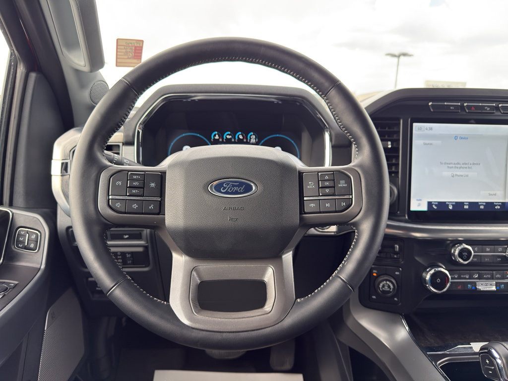 Used 2022 Ford F150 Lariat AWD/4WD image 14