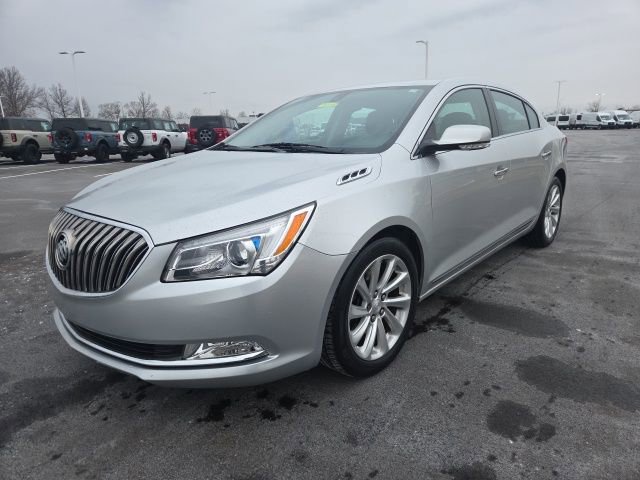 Used 2015 Buick LaCrosse Leather image 2